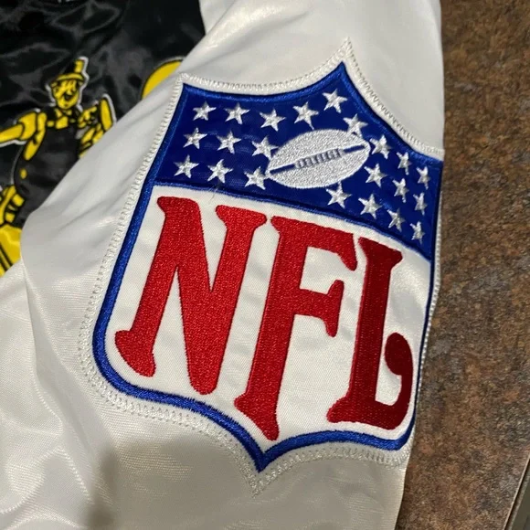 Pittsburgh Steelers Steely McBeam NFL Mens Quilt Lined Snap M Starter Jacket NWT